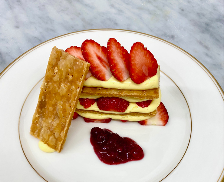 苺のミルフォイユ